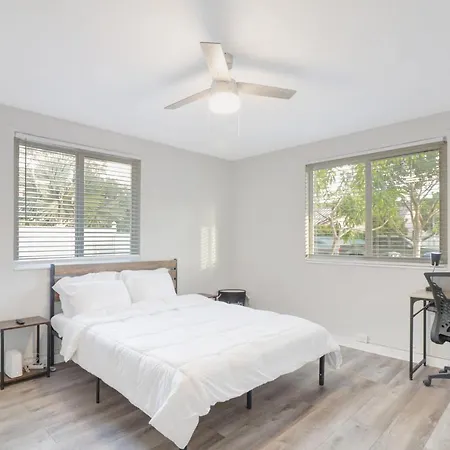 Spacious And Luxurious Home Centrally Located Between Miami And Ft. Lauderdale Miramar Extérieur photo