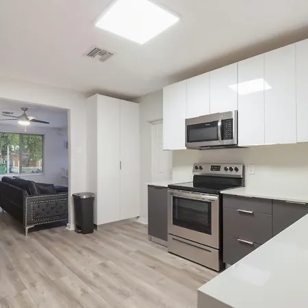 Spacious And Luxurious Home Centrally Located Between Miami And Ft. Lauderdale Miramar Extérieur photo