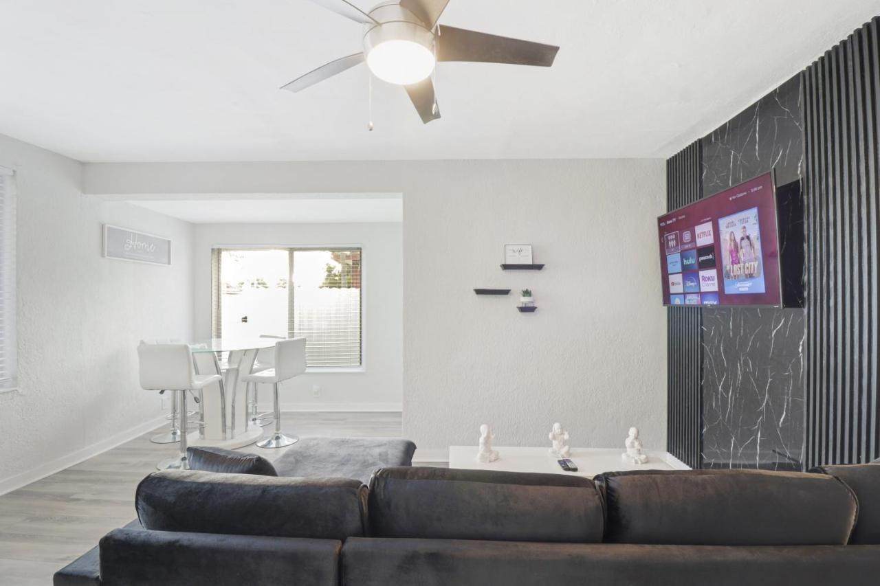 Spacious And Luxurious Centrally Located Between Miami And Ft. Lauderdale Hébergement de vacances